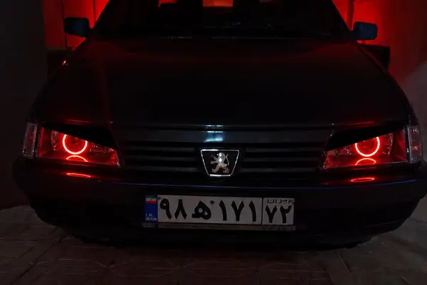 پژو 405