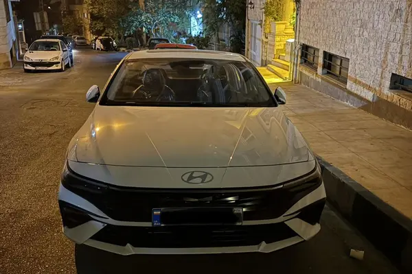 هیوندای النترا