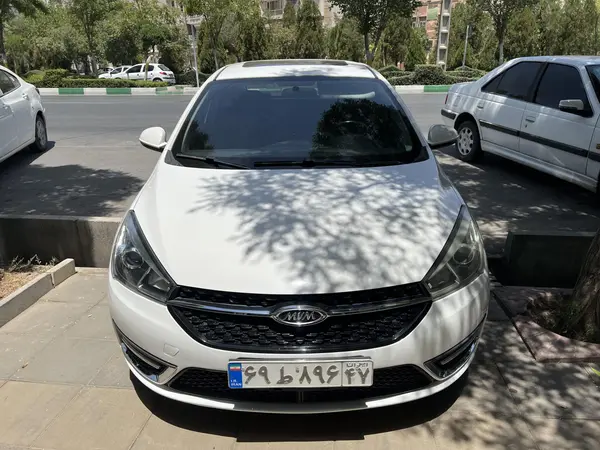 چری آریزو 5T