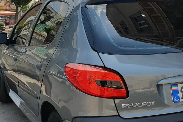عکس پژو 206