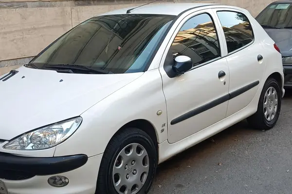 پژو 206