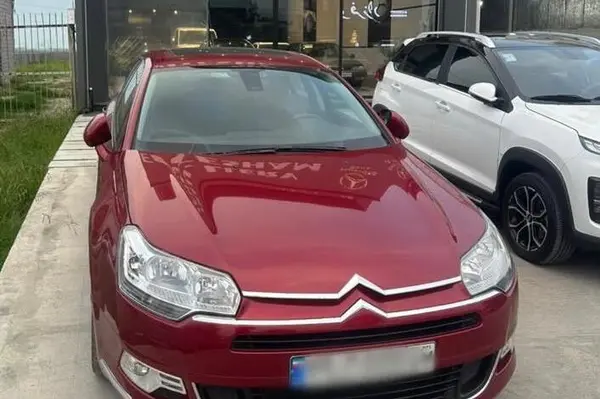 سیتروئن C5