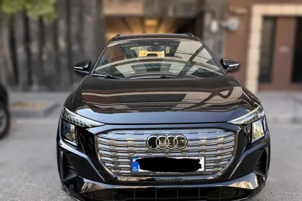 آئودی Q5 e-tron