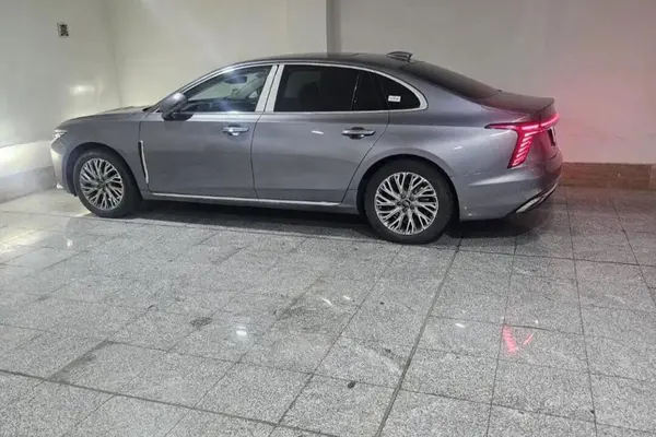 عکس هونگچی H5