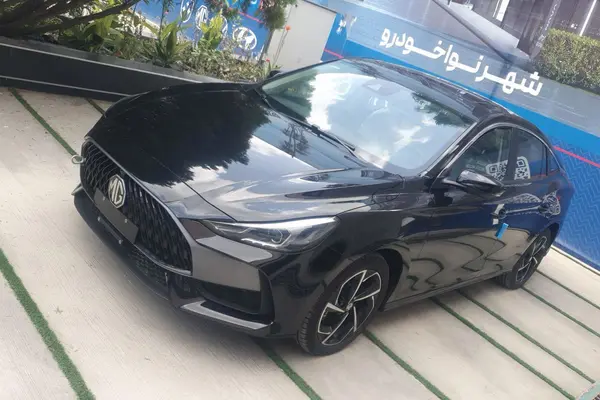 ام جی GT