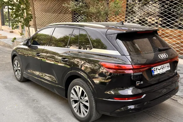 آئودی Q5 e-tron