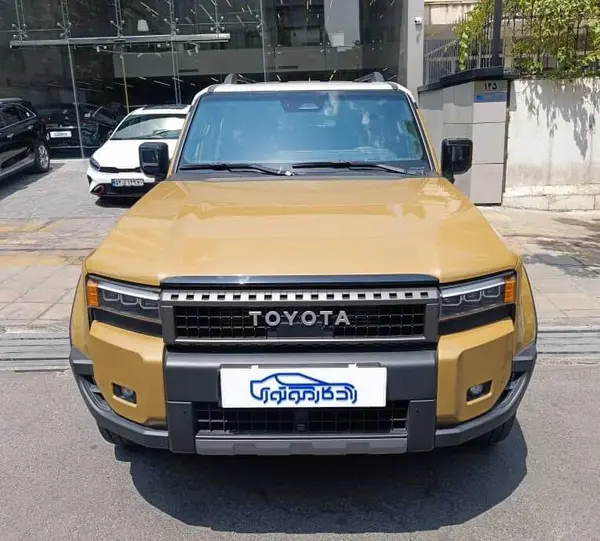 تویوتا پرادو  چهار در