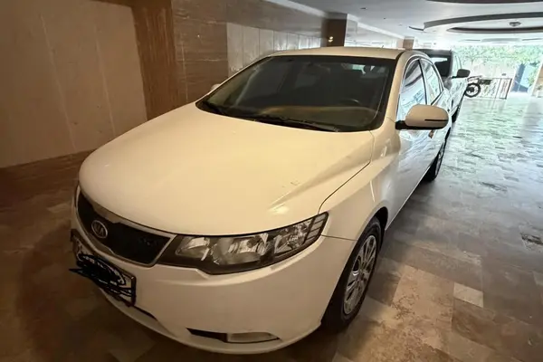عکس کیا سراتو (مونتاژ)